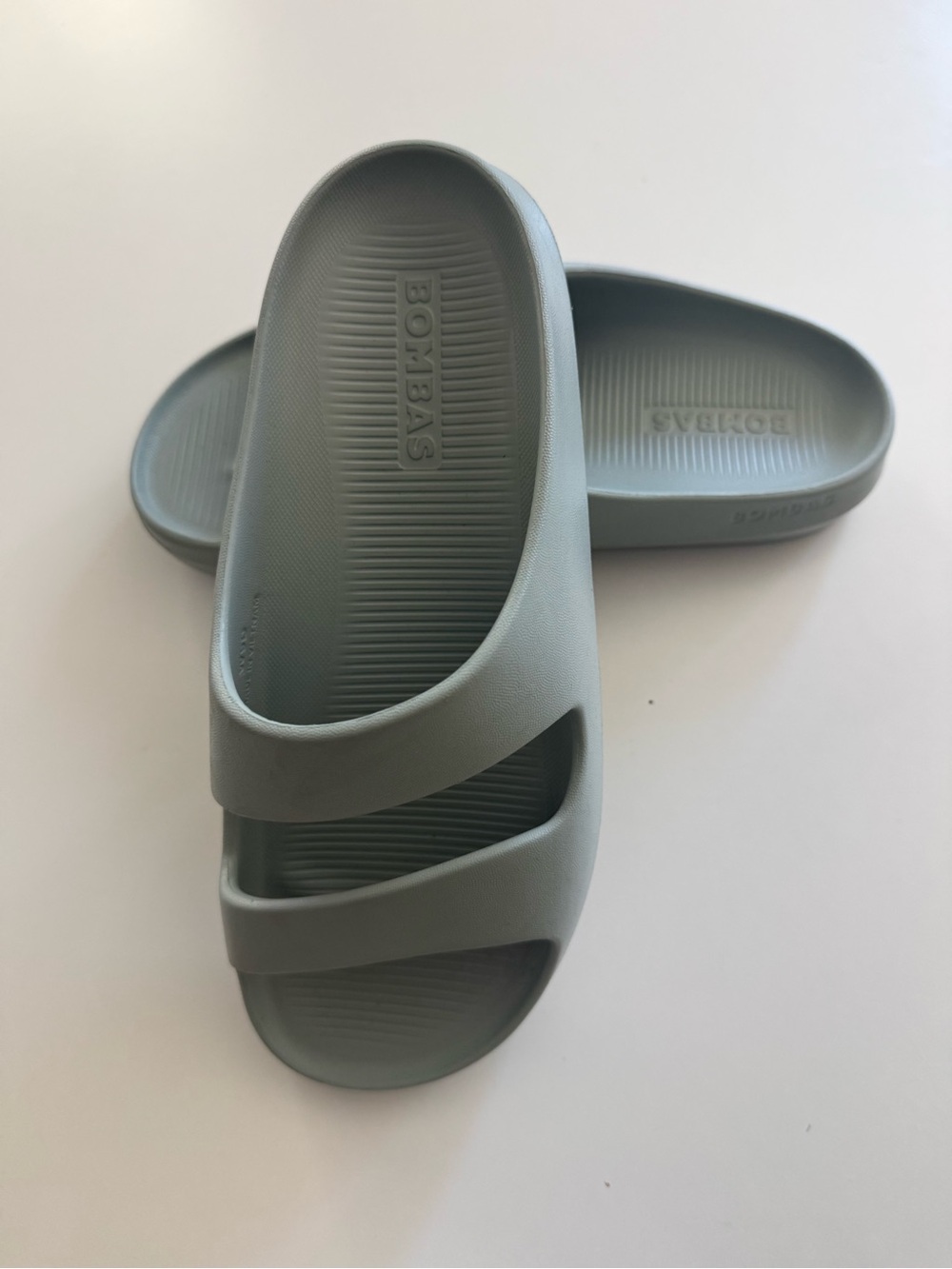 Bombas Women's Friday Sandal - Picture 4 of 4